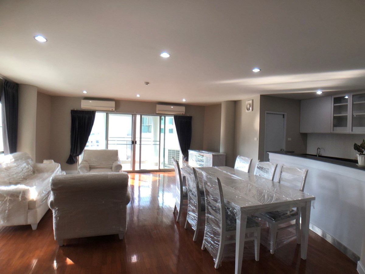 Baan Wannapa 3 bedroom apartment for rent - Condominium - Khlong Tan Nuea - Thong Lo