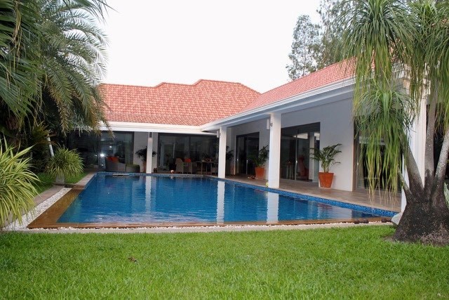Superb Villa with detached guest house   - House - Lake Maprachan - East Coast Riviera