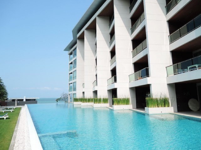 Ananya Beachfront Condominium - Condominium - Wong Amat - Wong Amat Beach