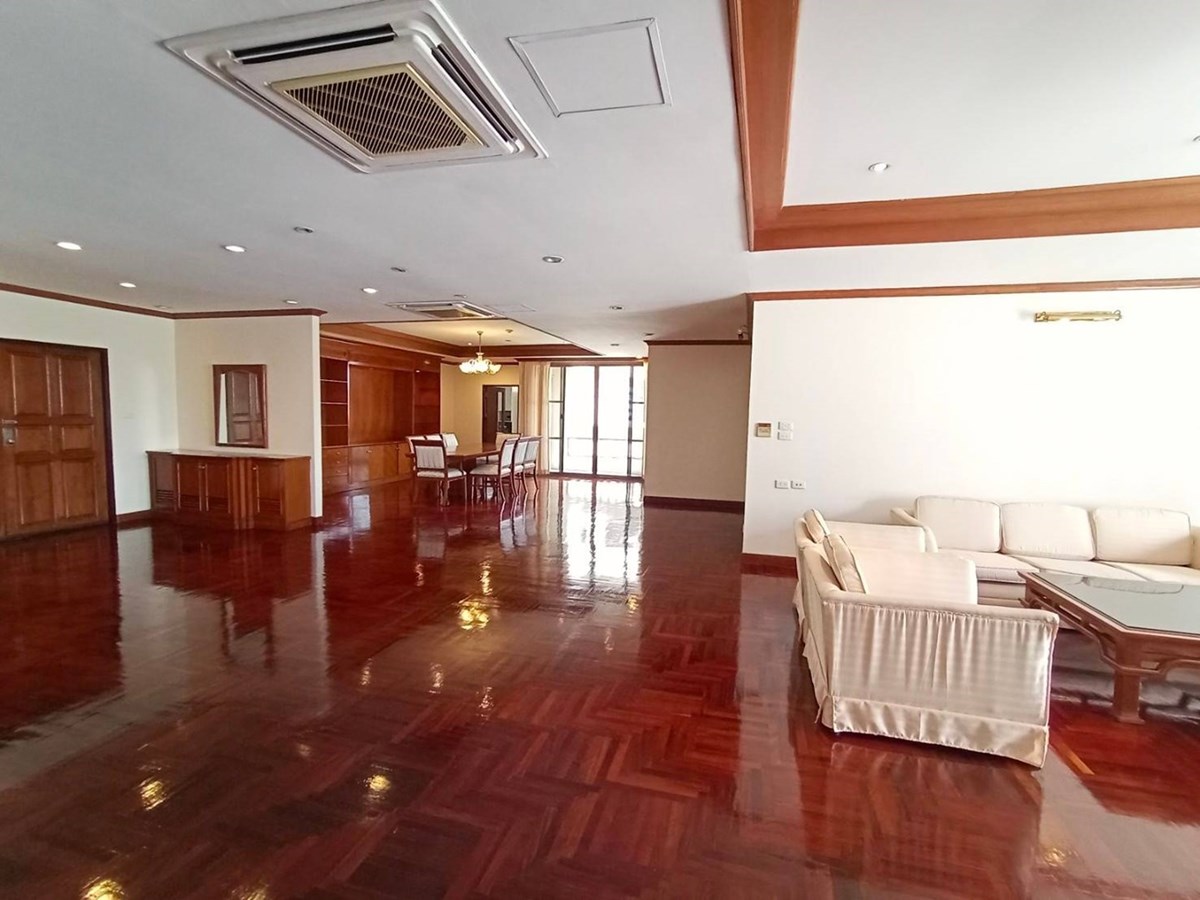 Sriratana Mansion 2 Four bedroom apartment for rent - Condominium - Khlong Toei Nuea - Asoke