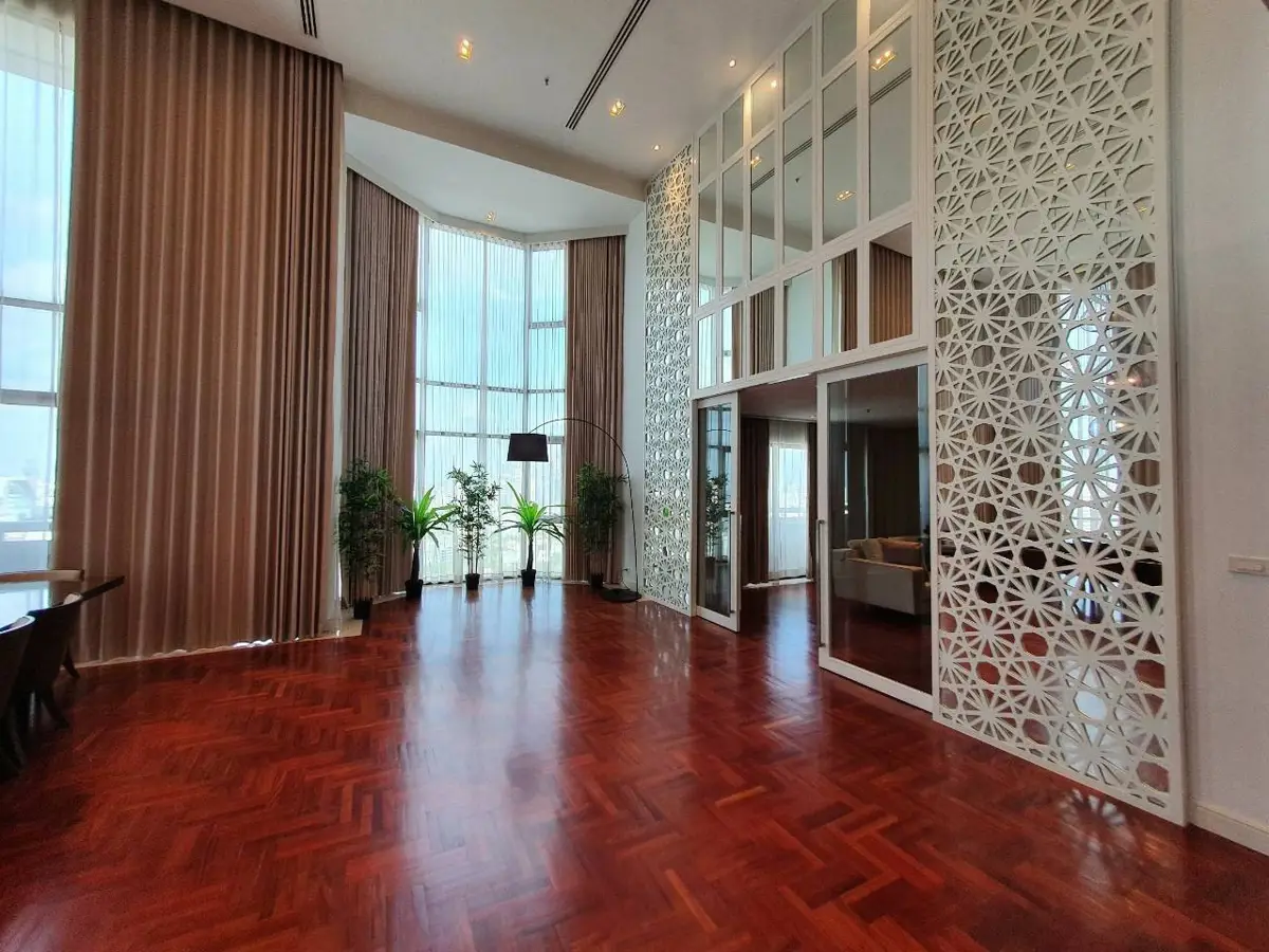 Baan Suanpetch 3 bedroom penthouse for rent - Condominium - Khlong Tan Nuea - Phrom Phong