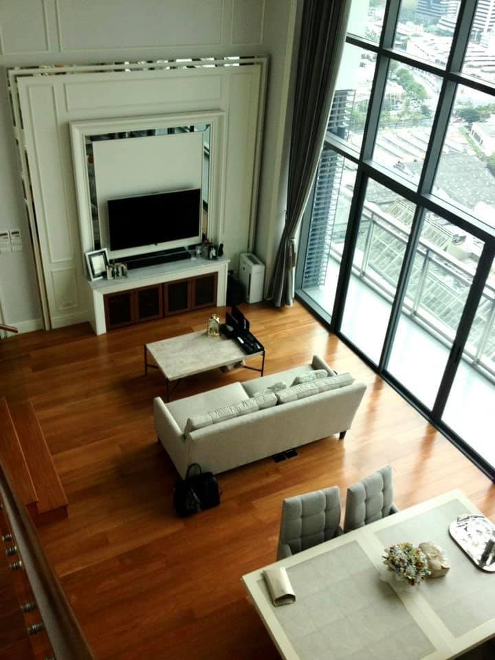 Bright Sukhumvit 24 Three bedroom duplex condo for sale with tenant