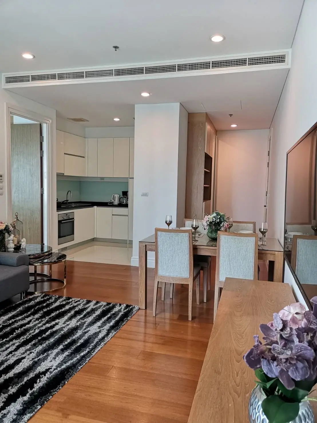 Bright Sukhumvit 24 Two bedroom condo for rent - Condominium - Khlong Tan - Phrom Phong