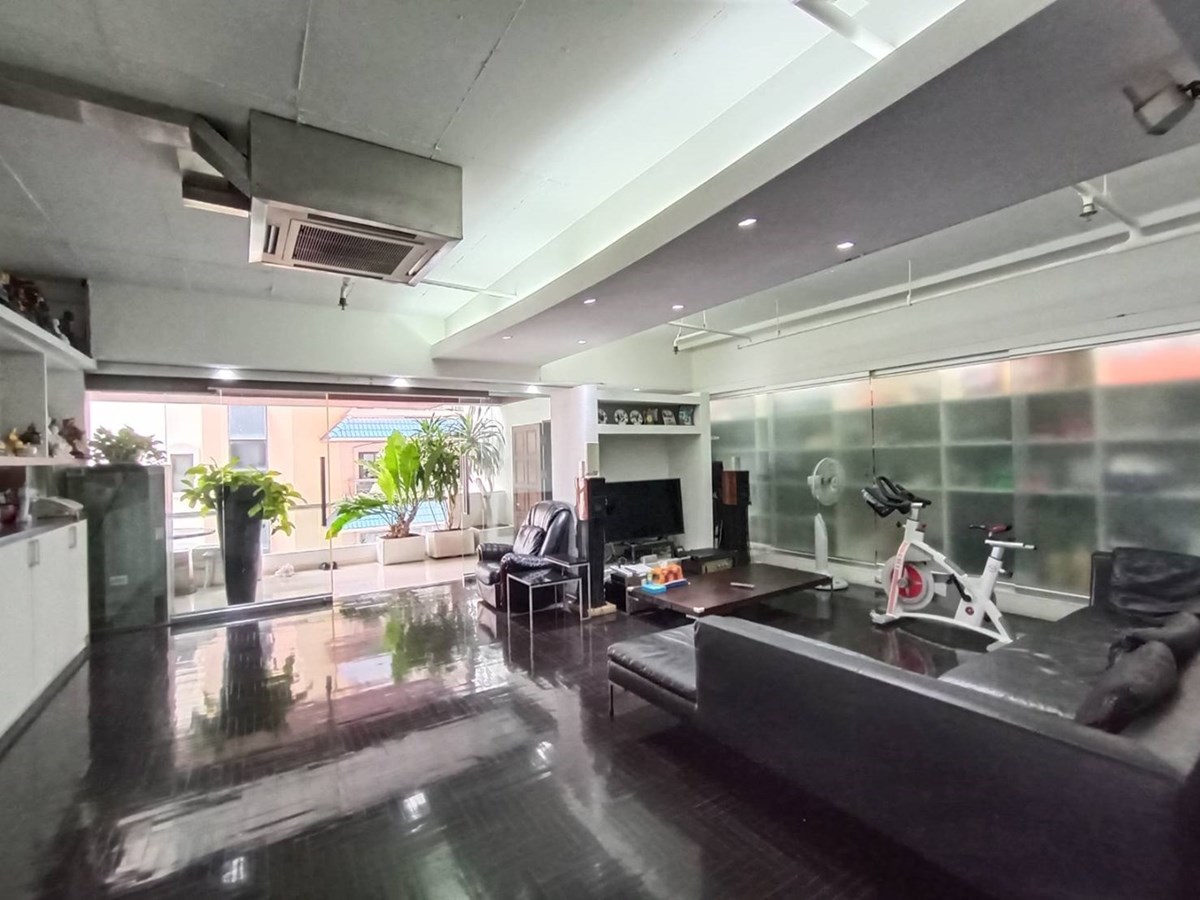 Century Heights 3 bedroom condo for sale - Condominium - Khlong Toei Nuea - Asoke