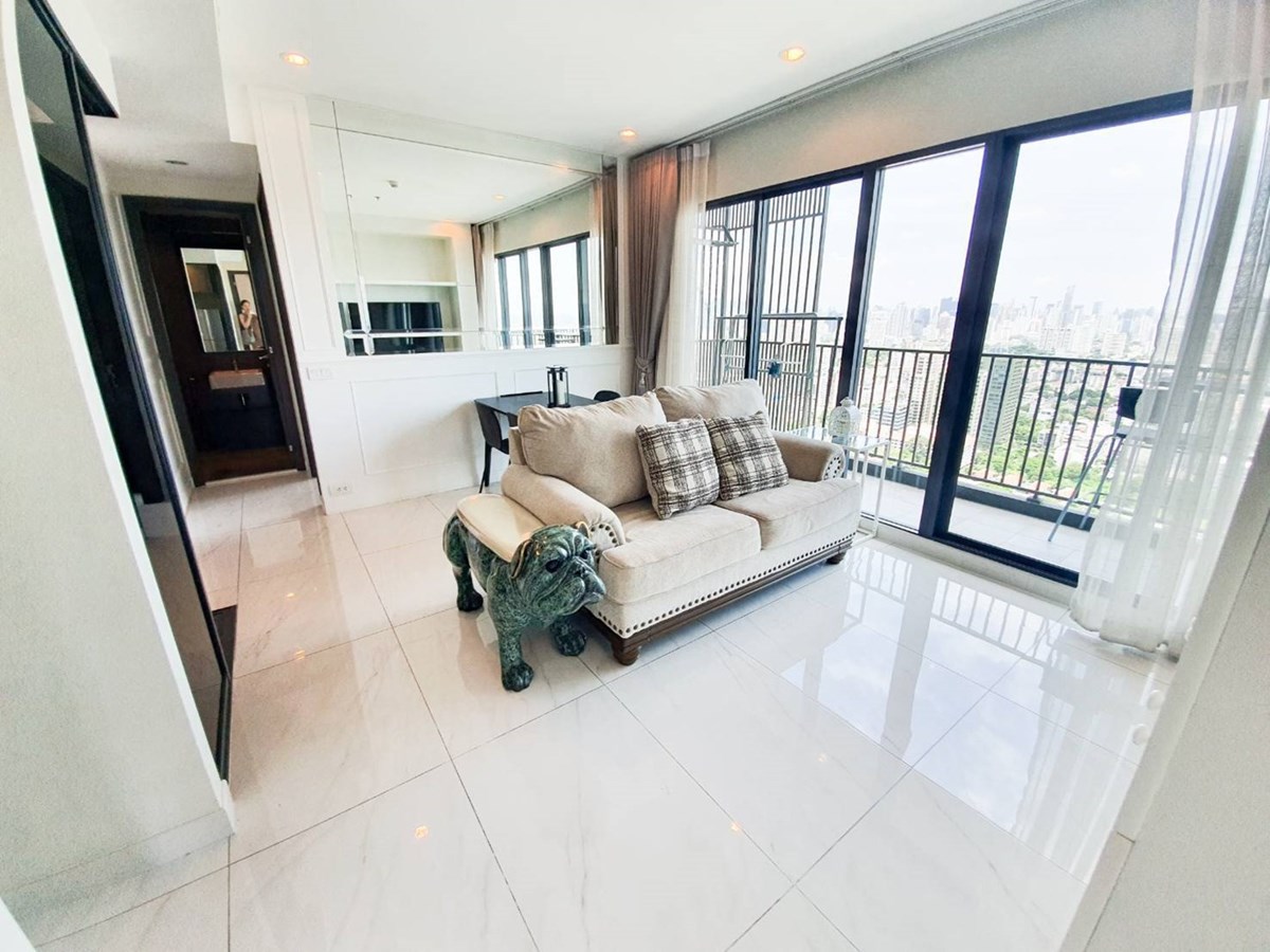 C Ekkamai 3 bedroom condo for sale with tenant - Condominium - Khlong Tan Nuea - Ekkamai