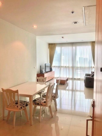 2 bedroom condo for sale with tenant at Millennium Residence - Condominium - Khlong Toei - Phrom Phong