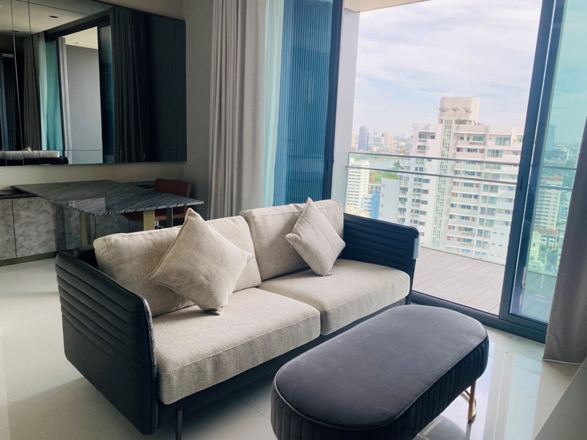 Q Sukhumvit 2 bedroom condo for sale with a tenant - Condominium - Khlong Toei - Nana