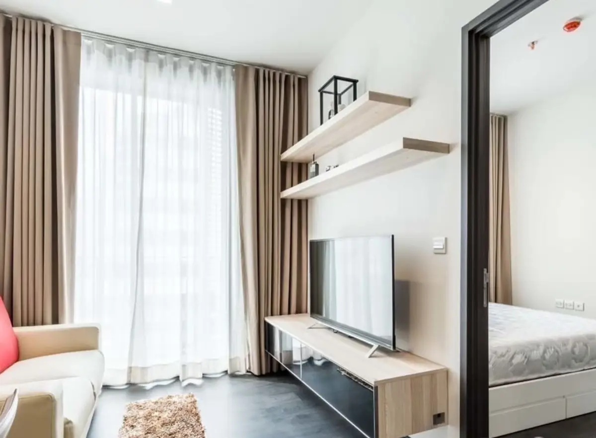 Edge Sukhumvit 23 One bedroom condo for rent
