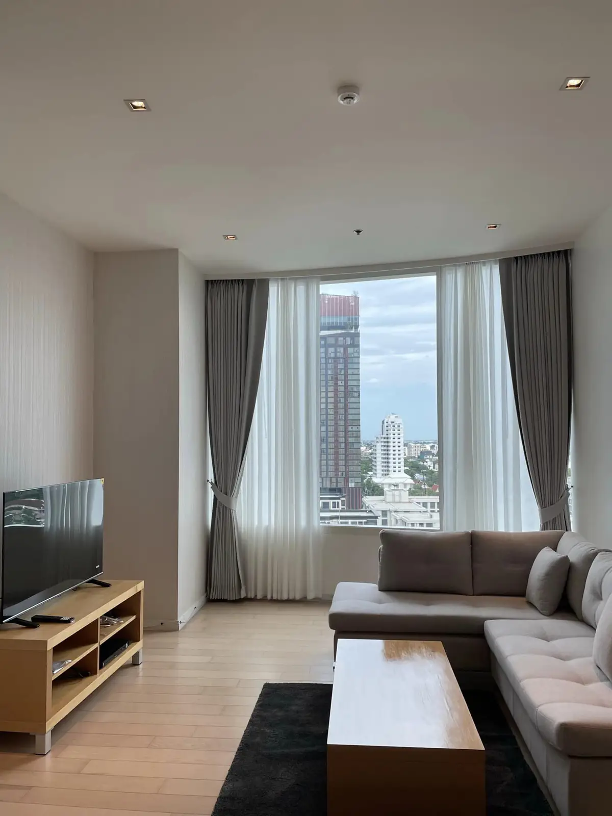 Eight Thonglo 2 bedroom condo for rent - คอนโด - คลองตันเหนือ - Thong Lo