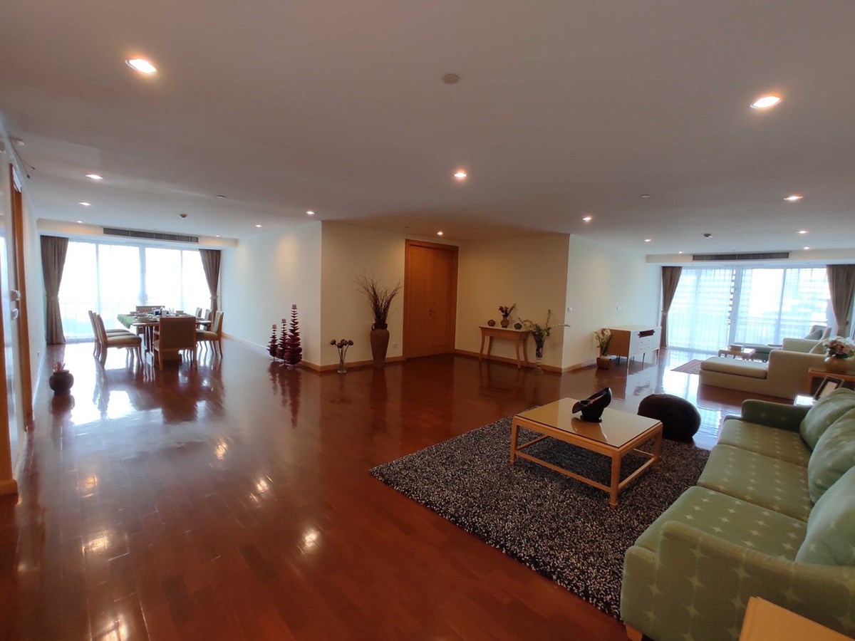 G.M. Height 3 bedroom apartment for rent - คอนโด - คลองเตย - Phrom Phong