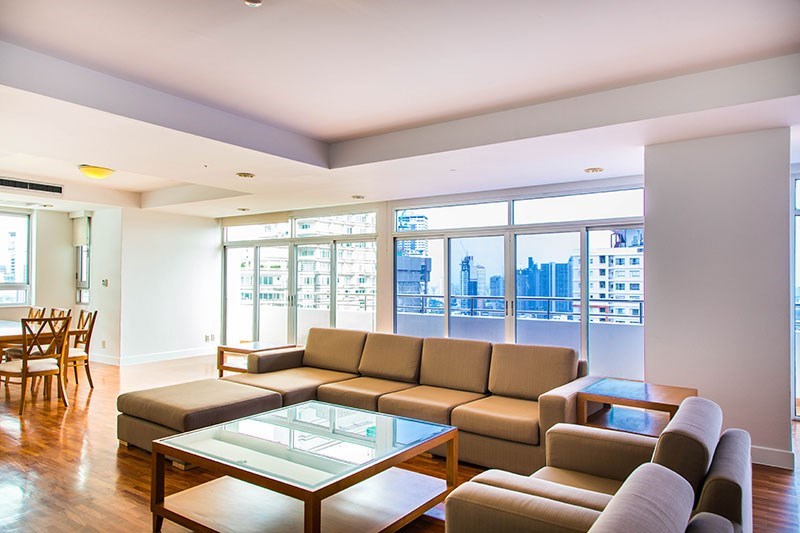 Krungthep Thani Tower 3 bedroom apartment for rent