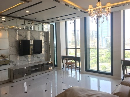 Noble Ploenchit 2 bedroom property for sale and rent