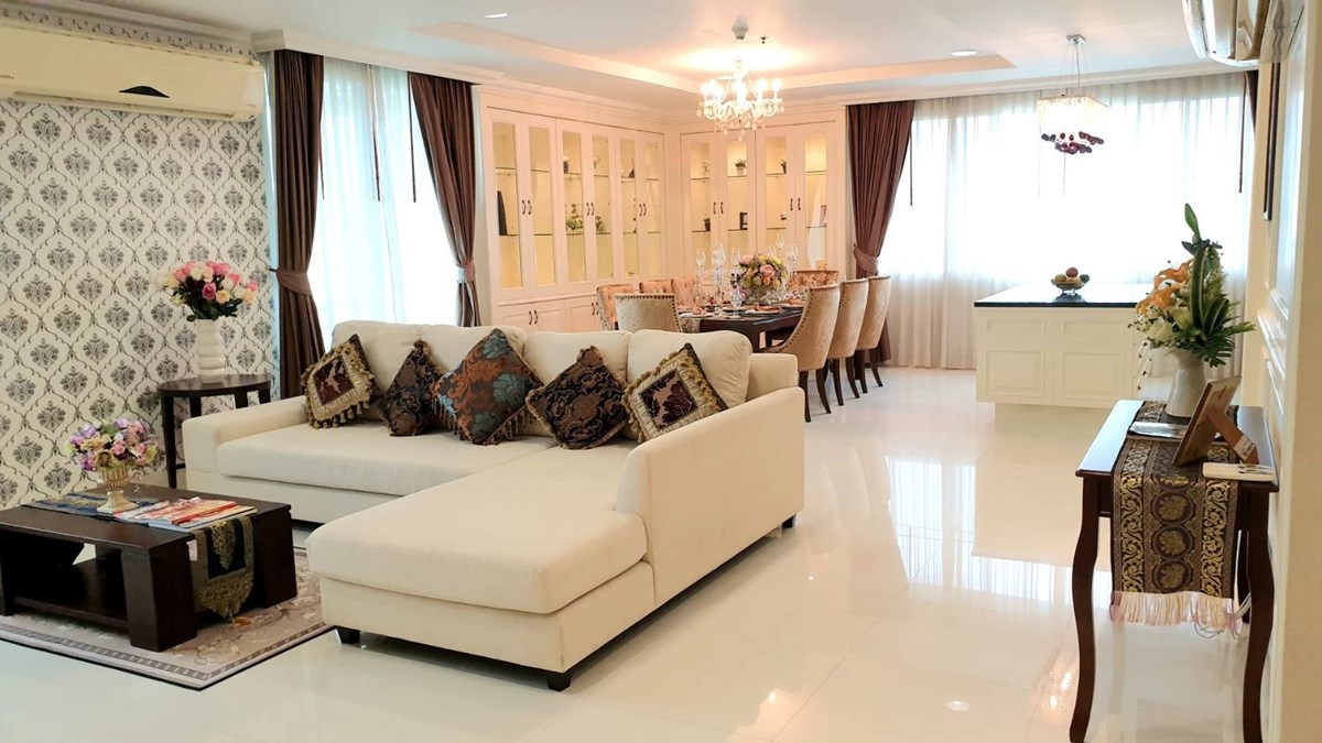 Piyathip Place 4 bedroom apartment for rent - Condominium - Khlong Tan Nuea - Phrom Phong