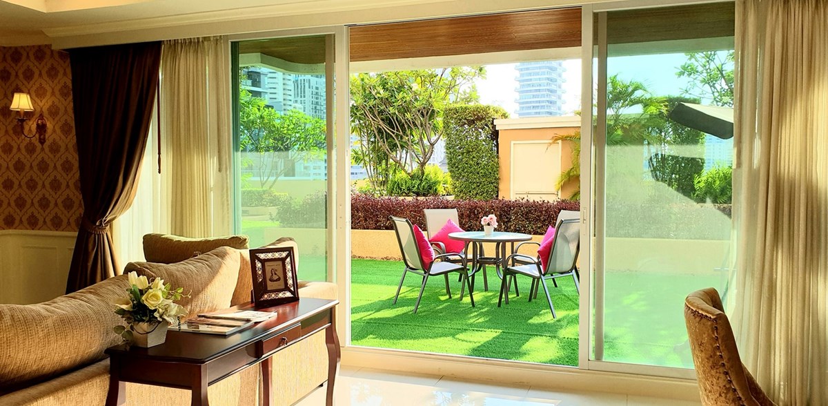 Penthouse for rent at Piyathip Place - Condominium - Khlong Tan Nuea - Phrom Phong