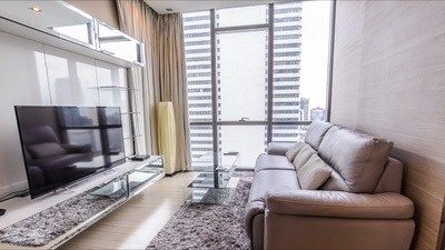 1 bedroom condo for rent at The Room Sukhumvit 21 - Condominium - Khlong Toei Nuea - Asoke