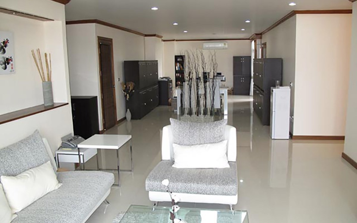 Royal Castle Pattanakarn 3 bedroom condo for sale - Condominium - Suan Luang - Pattanakarn