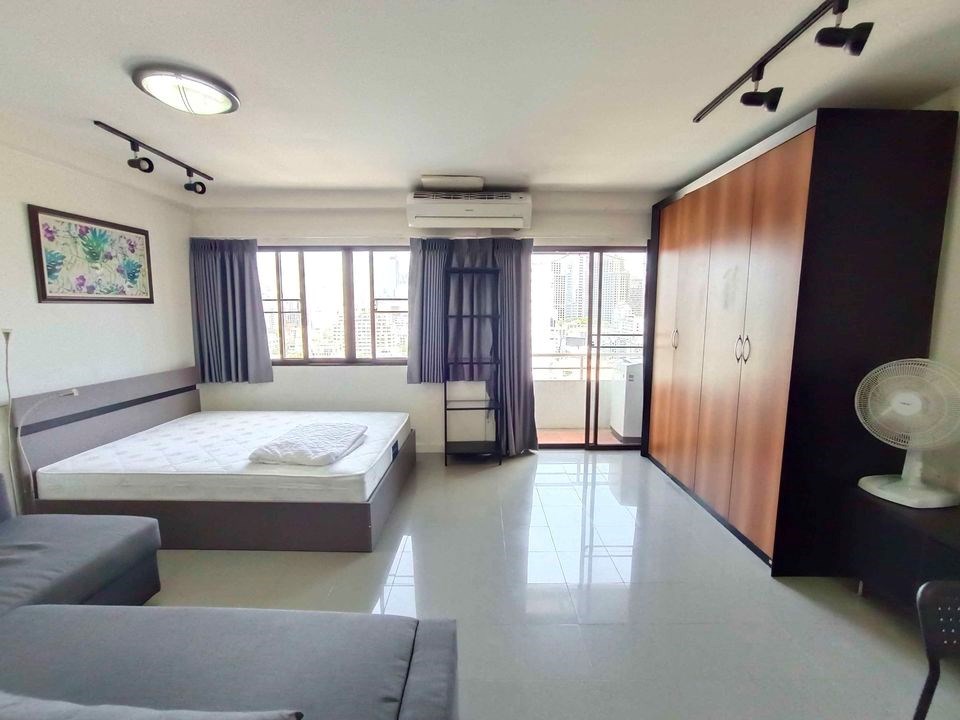 Saranjai Mansion Studio for rent in Nana - คอนโด - คลองเตย - Nana