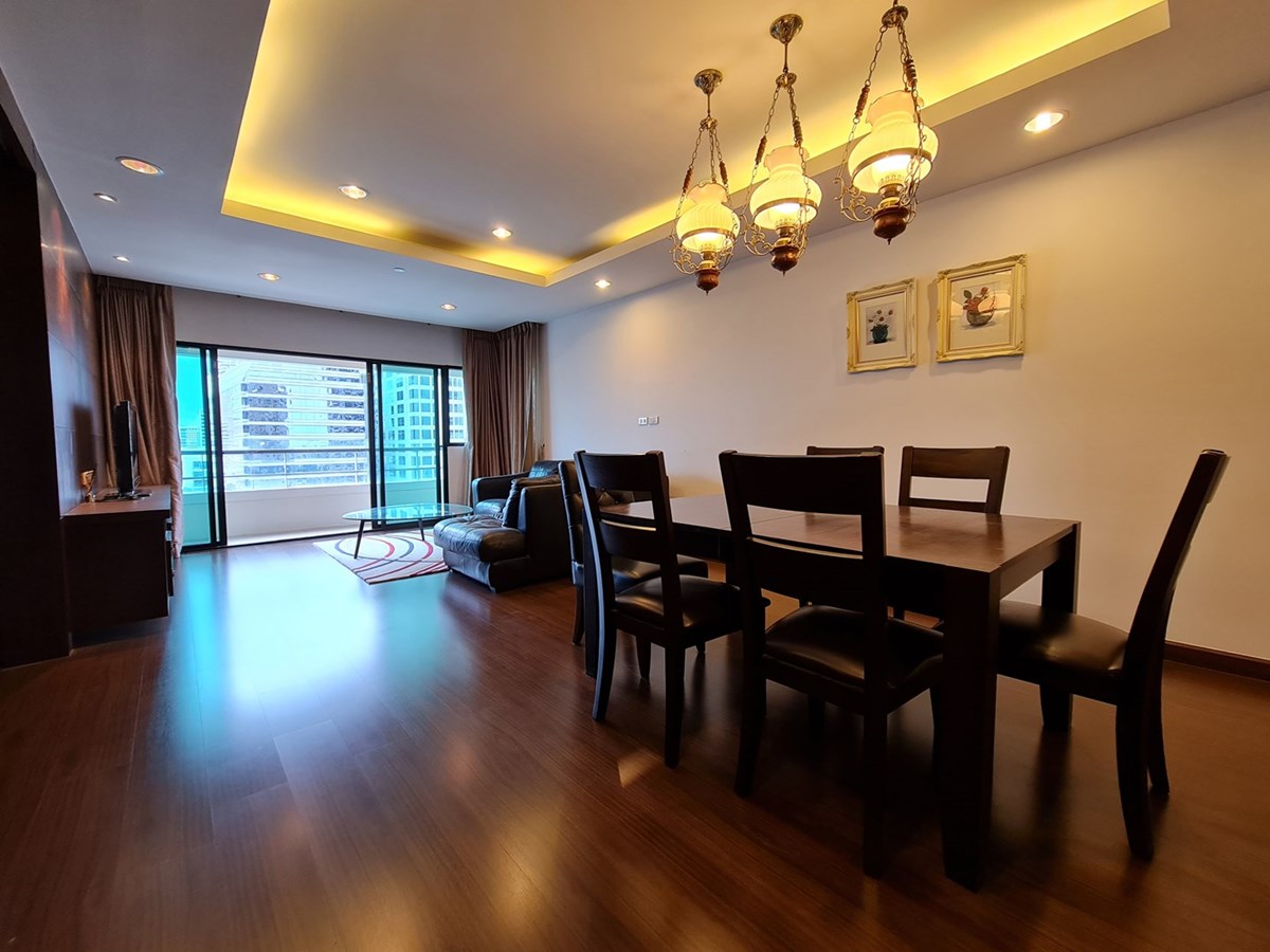 3 bedroom condo for rent at Sathorn Gardens - Condominium - Thung Maha Mek - Sathorn