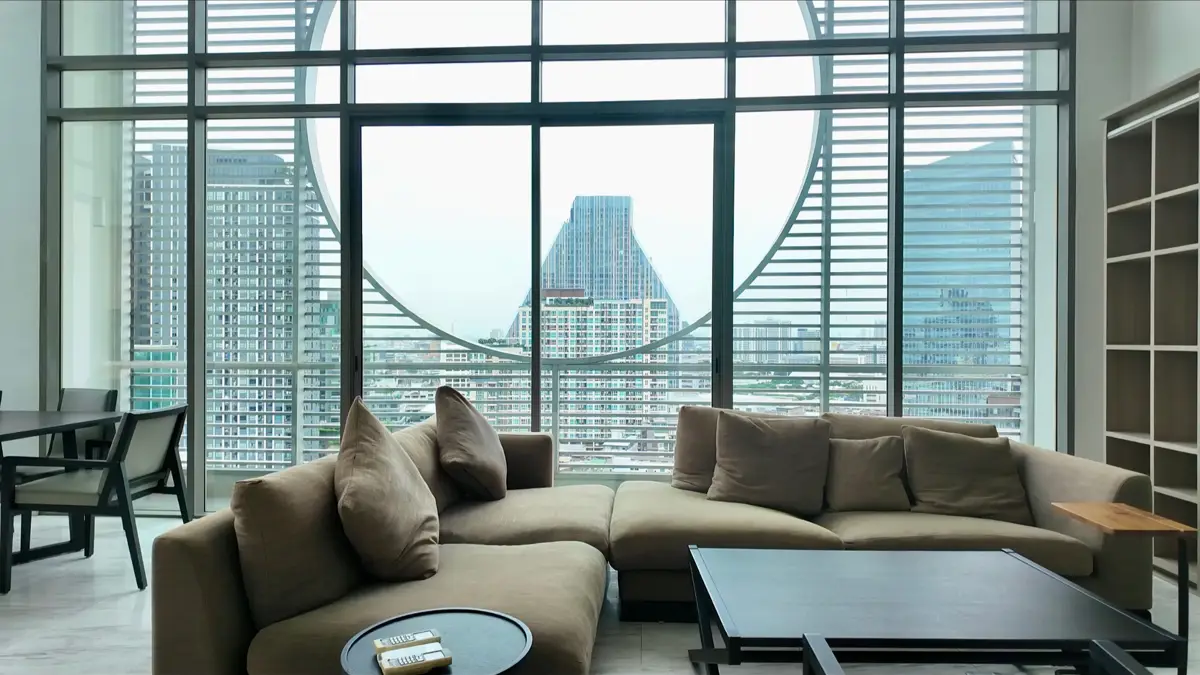 Siamese Surawong 4 bedroom duplex penthouse for rent and sale - Condominium - Si Phraya - Silom