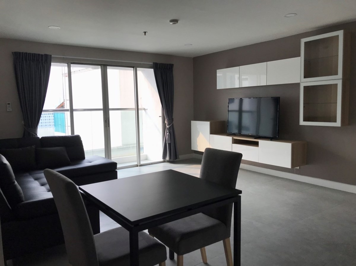 1 bedroom condo for sale at Sukhumvit Suite - Condominium - Khlong Toei Nuea - Nana