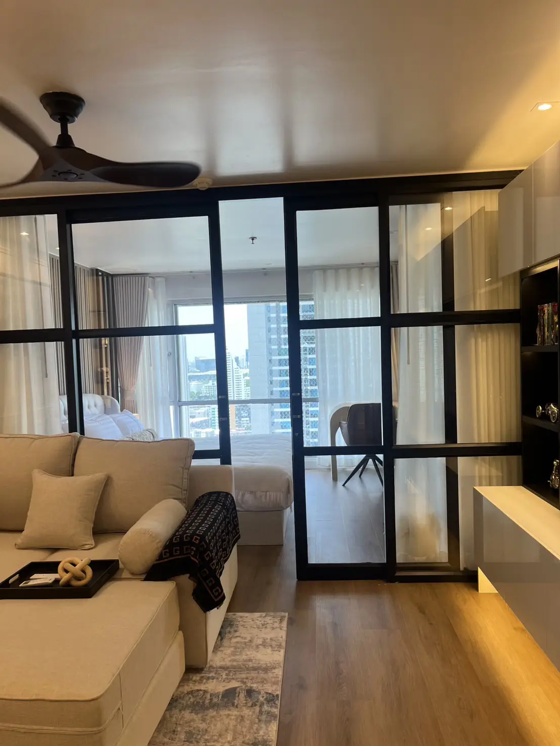 Sukhumvit Suite Renovated 1 bedroom condo for rent - Condominium - Khlong Toei Nuea - Nana