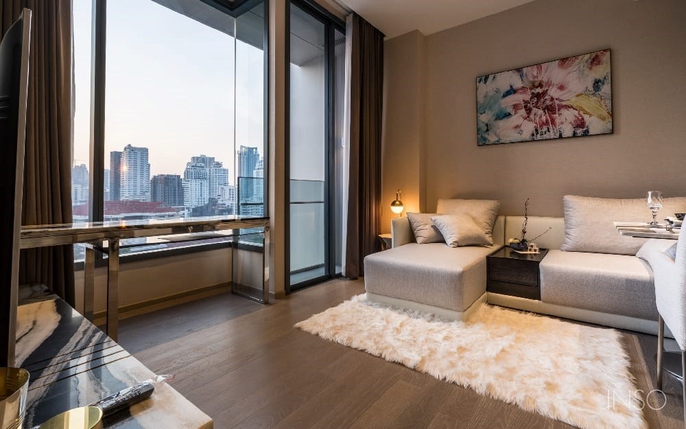 The Esse Asoke 1 bedroom condo for sale with tenant - คอนโด - คลองเตยเหนือ - Asoke
