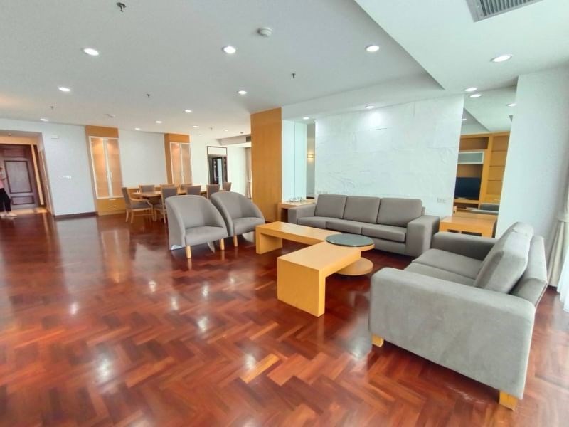 The Grand Sethiwan 3 bedroom apartment for rent
