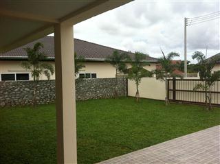 3BR House for sale  - House - Lake Maprachan - 