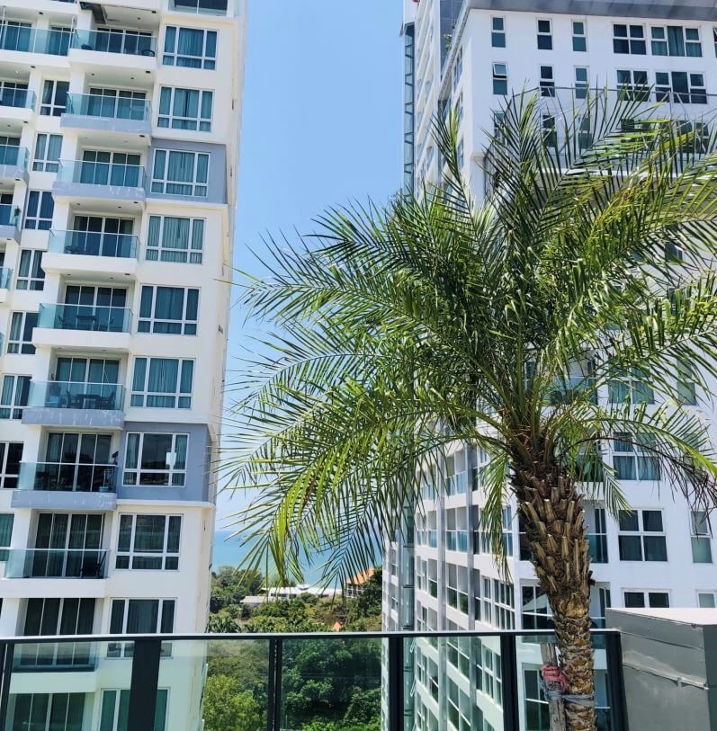 Aurora Pratamnak - 1 Bedroom For Sale  - Condominium -  - 