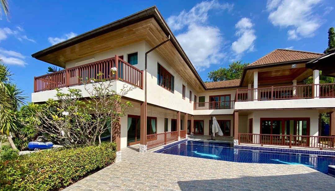 Classic family home in secure gated community with sea and mountain views - House - Bang Saray - Bay View Development