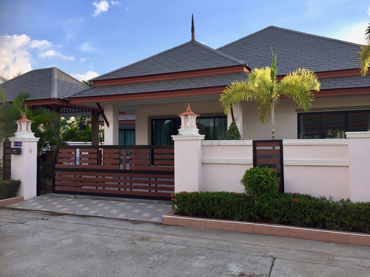 3 bedroom pool villa   - House - Bang Saray - 