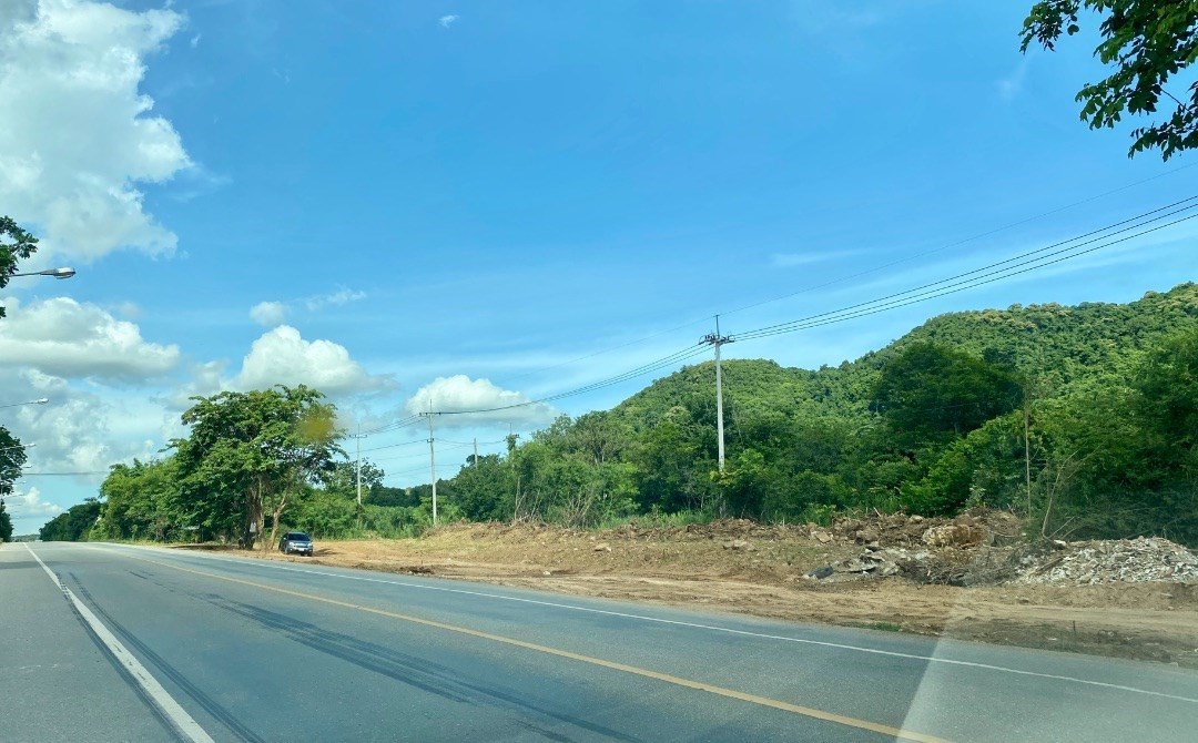 5 rai with 170m frontage on route 332   - ที่ดิน - Sattahip - 