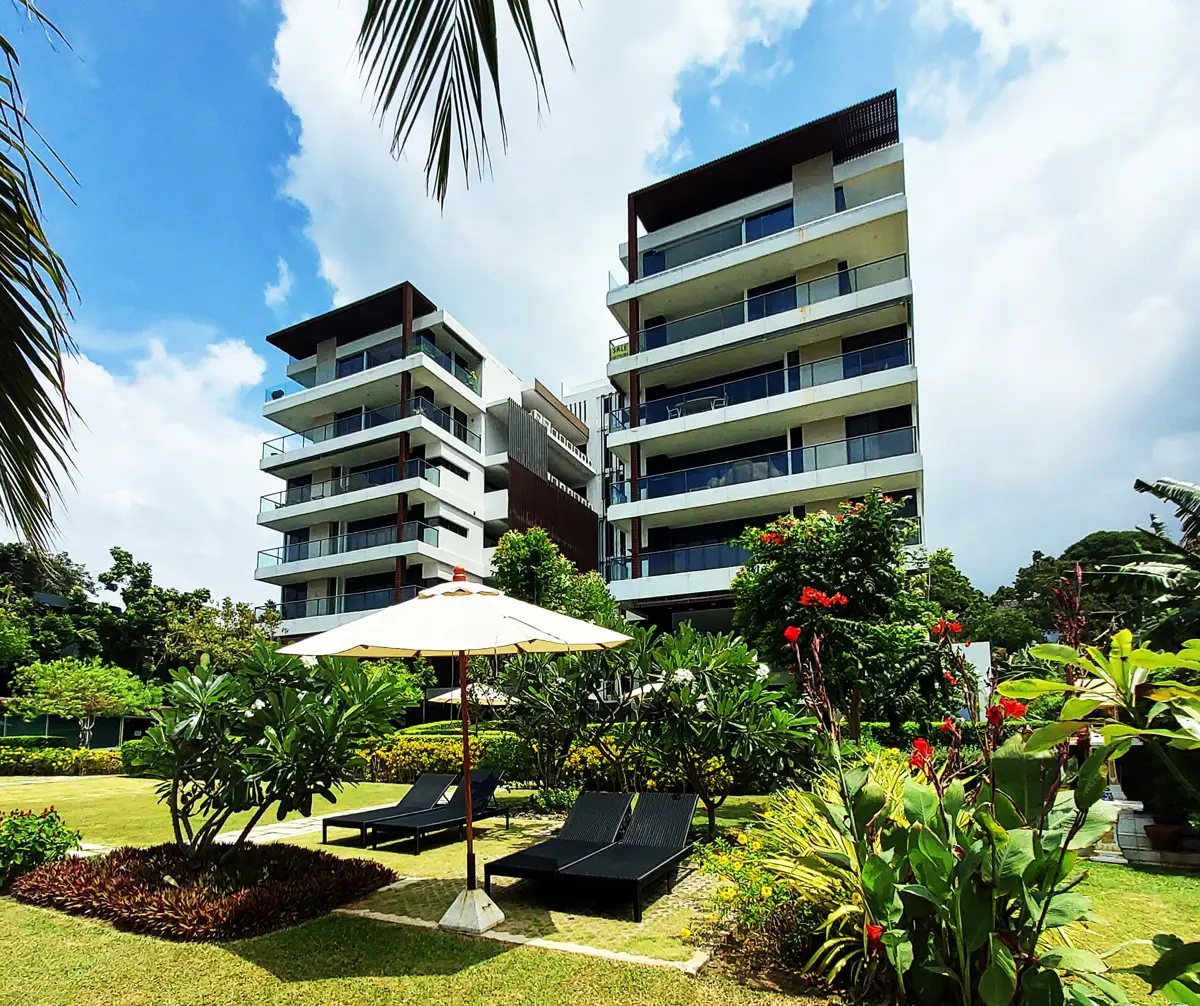 Condo with 2 bedrooms in Escape Condo 1, directly on Mae Phim Beach - Condominium - Mae Phim - Escape Condominium 1