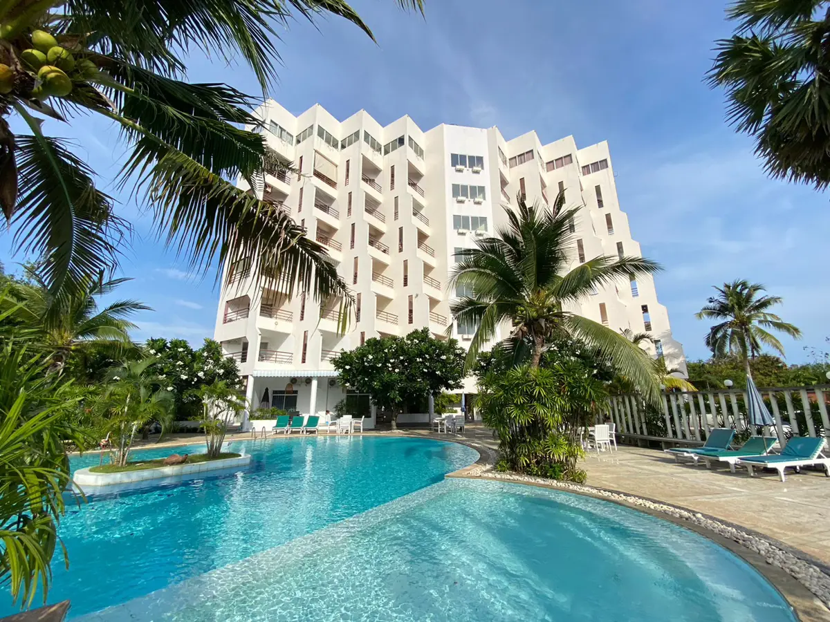 2 bedroom condo with pool view in Sea Sand Sun, Mae Ramphueng Beach - Condominium - Mae Ramphueng - Sea Sand Sun Condominium