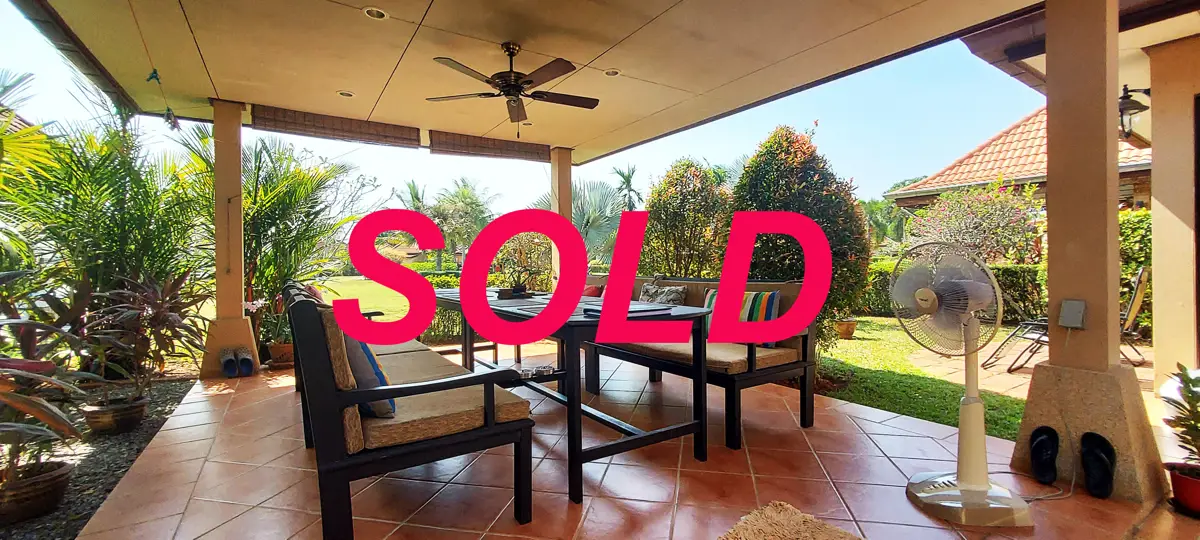 วิลล่าใกล้สวนสาธารณะและสระว่ายน้ำในบาหลีเรสซิเดนท์ แม่พิมพ์ ระยอง  - บ้าน - Mae Phim - 