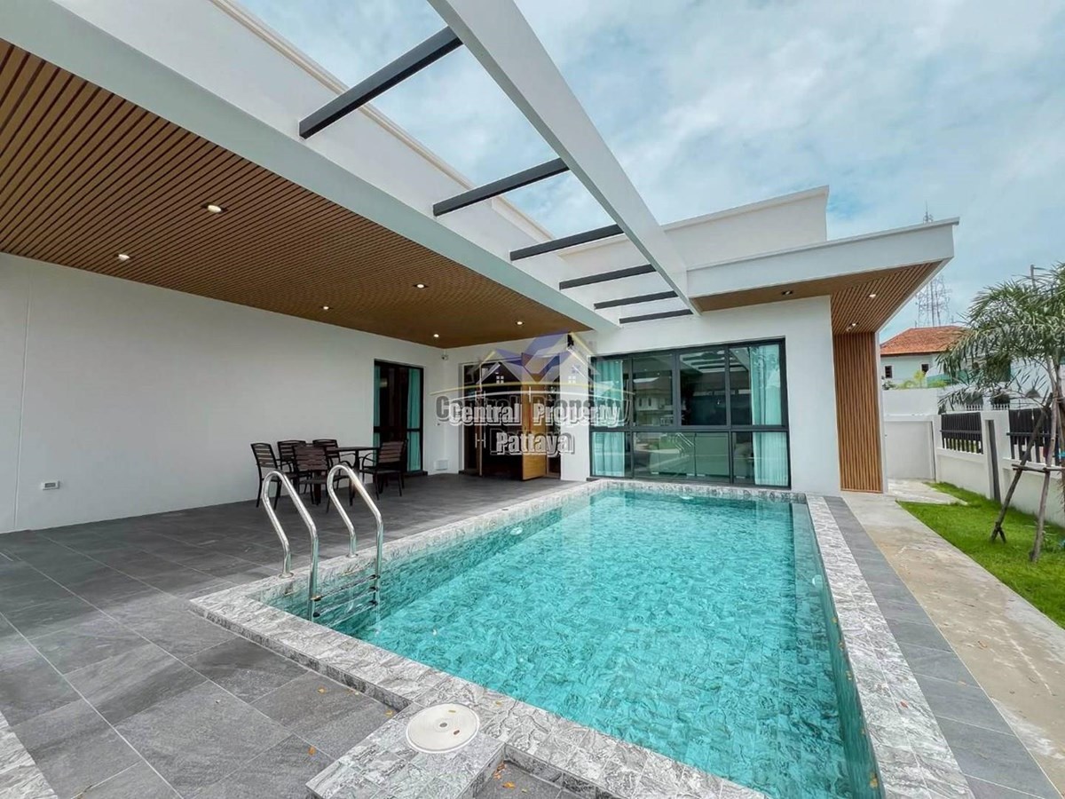 Modern 4-Bedroom Pool Villa – 372 sqm of Luxury Living in Pattaya - House - Jomtien - 