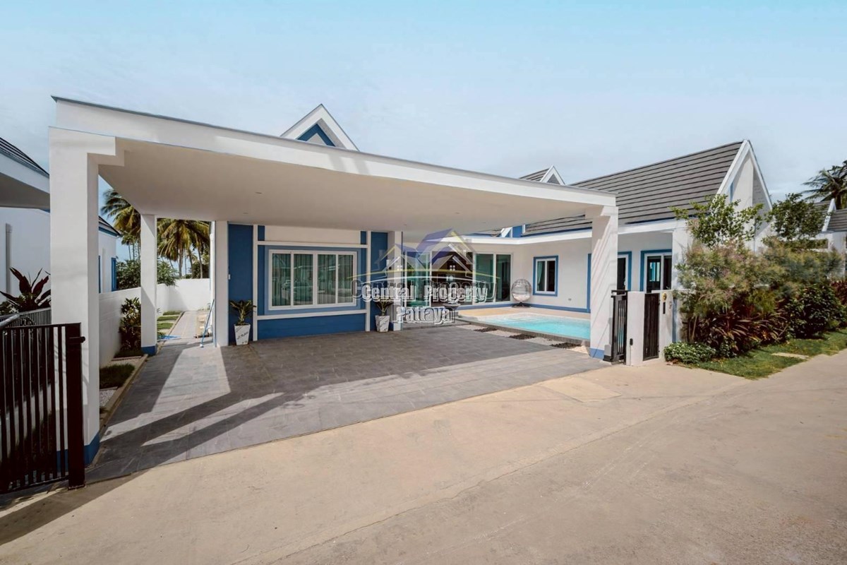 Modern 5-Bedroom Pool Villa by Maprachan Lake – 260 SQM of Luxury Living - House - Lake Maprachan - 