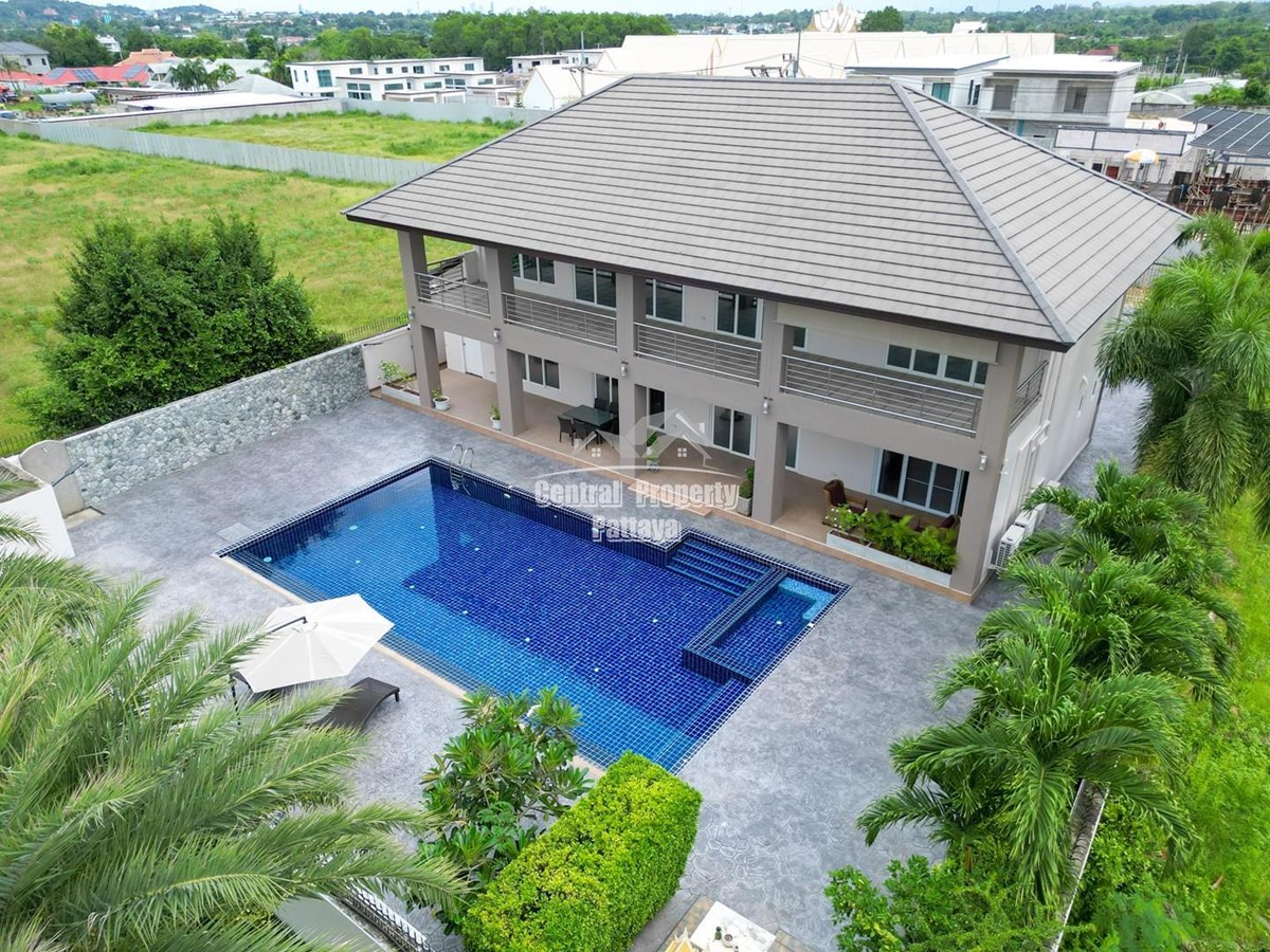 Luxury 5-Bed Pool Villa in Chaknork Lake – Tranquil Elegance in East Pattaya - House - Pattaya East - 