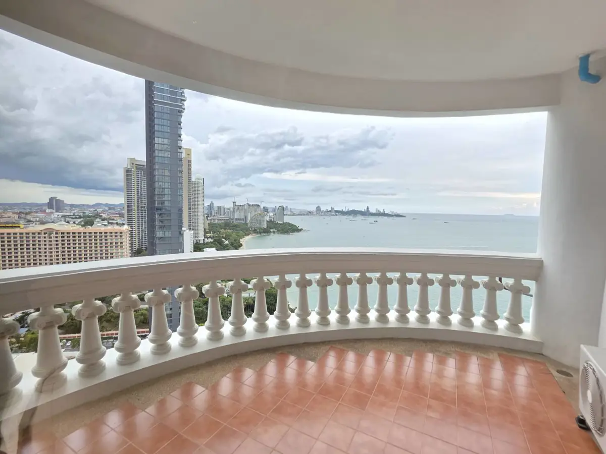 Park Beach Condominium - Condominium - Na Kluea - Wong Amat