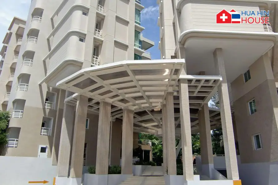 Beachfront Luxury Condo in Central Hua Hin - Condominium -  - 