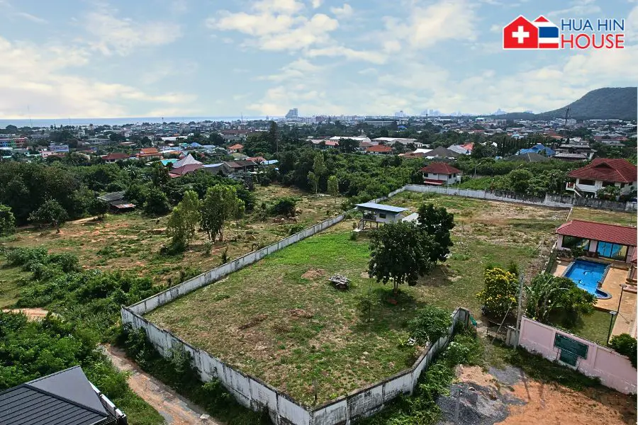 Rare Sea View Land in Central Hua Hin - Land -  - 