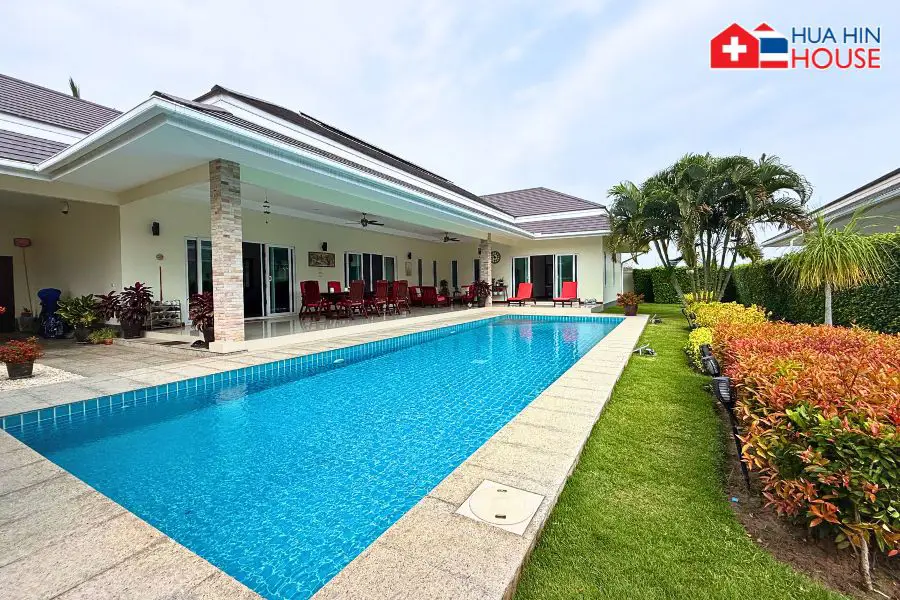 Luxury Private Pool Villa for Sale – Prime Location near Hua Hin - House -  - 