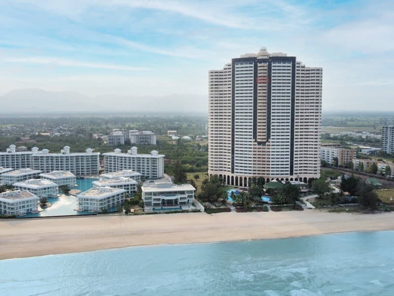 Luxury  Condominium, Cha-Am - Condominium - Cha-am - Petchkasem Road
