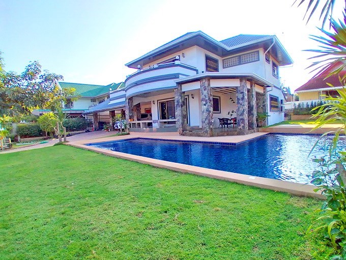 House for sale Pattaya  - House - Pattaya East - Lake Mabprachan 