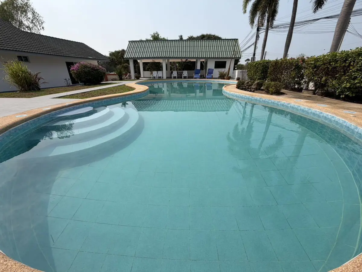 Pool villa for Sale near Pattaya motorway toll (No7) - House - Chaiyaphon Withi 17 - 