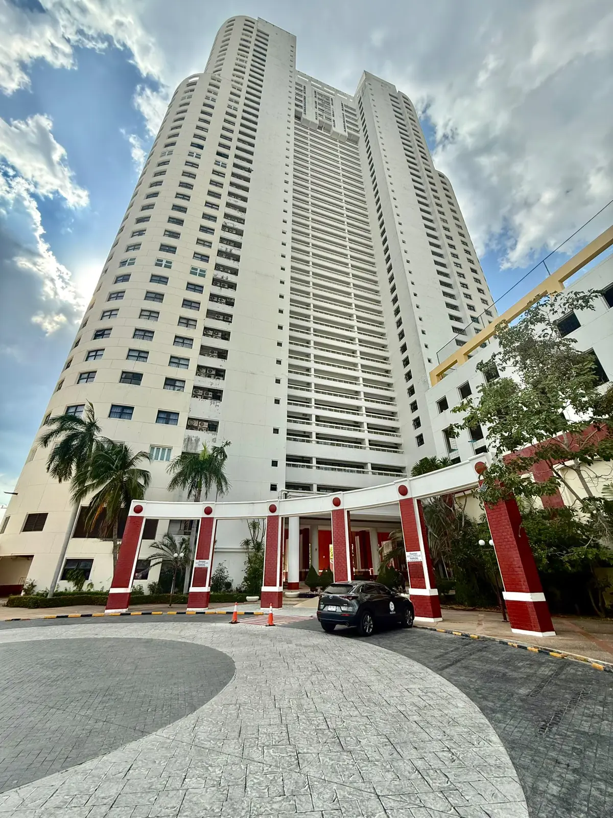 Metro Jomtien Condotel For Sale - Condominium - Thanon Jomtiensaineung - 