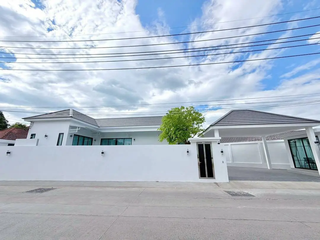 Luxury Pool Villa near Jomtien For Sale - House - Jomtien Second Road - 