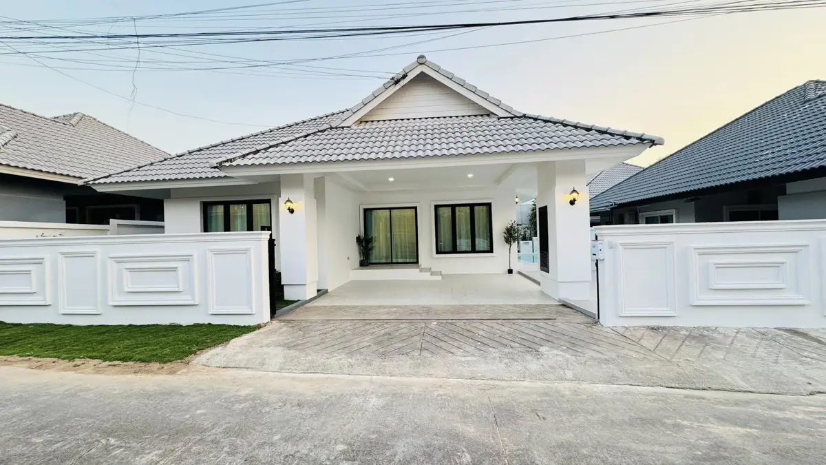 Pattaya Village Pool Villa For Sale - House - Nong Pla Lai - 