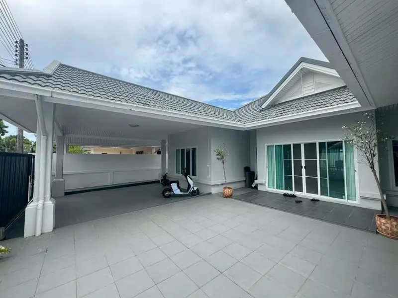 Single-story house for sale, fully functional, with swimming pool. - House - Toongklom-Talman - 