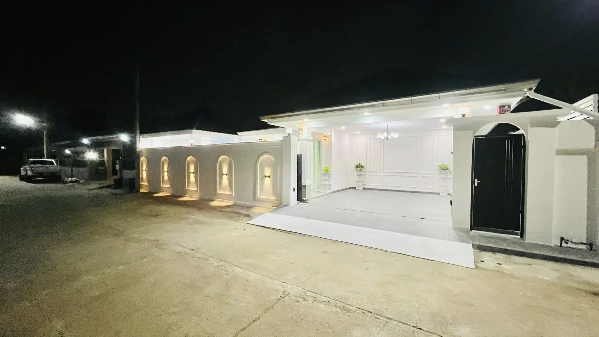 Single-story house for sale with swimming pool, Rawiporn City Home Village. - House - Nongmaikaen Road - 